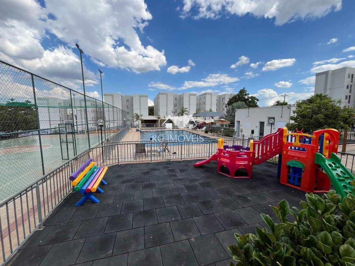 Apartamento, Três Barras, 2 Quartos, 1 Vaga