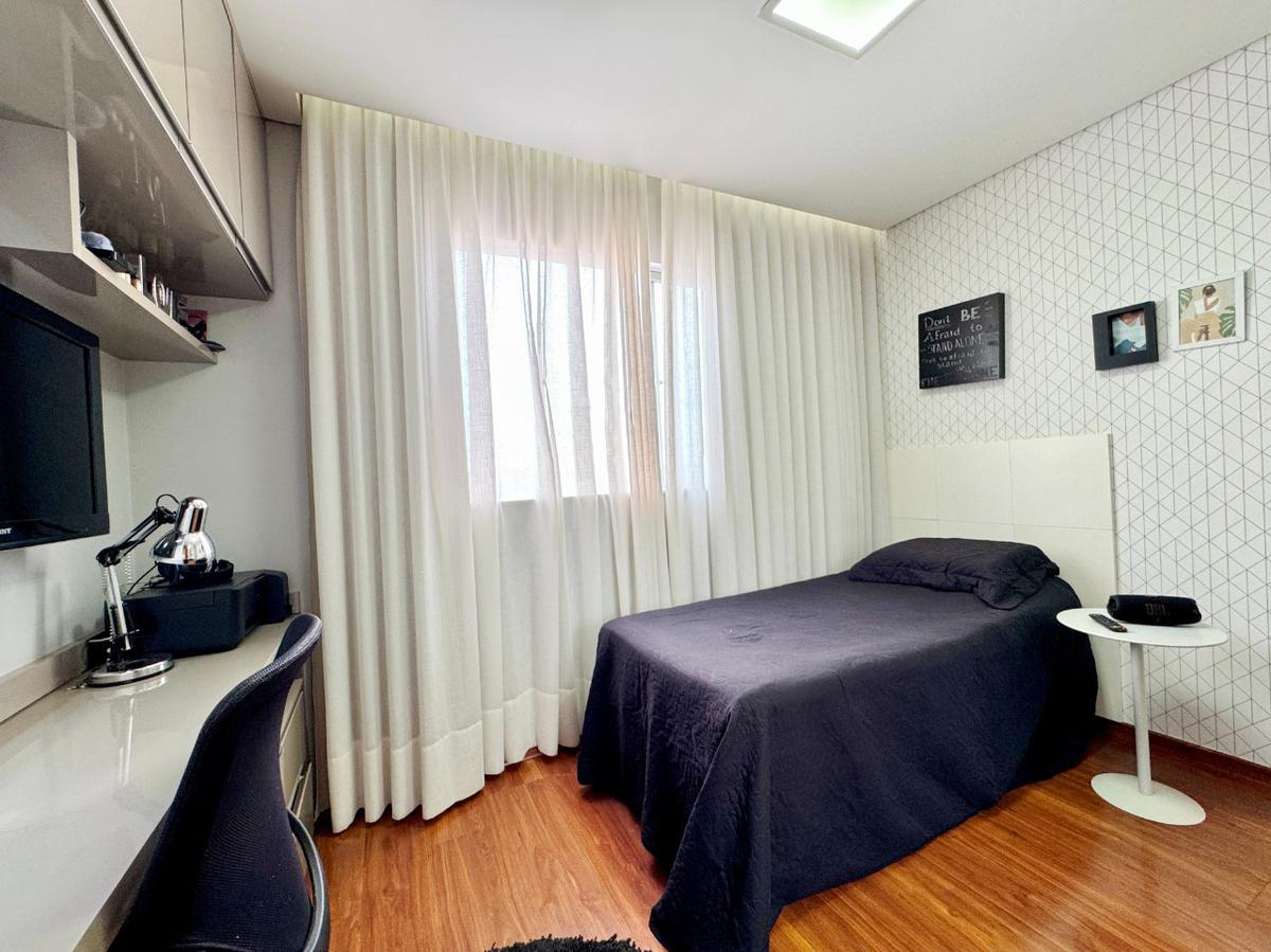 Apartamento, Silveira, 3 Quartos, 2 Vagas, 1 Suíte