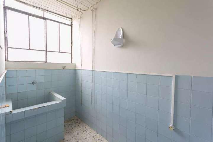 Apartamento, Floresta, 2 Quartos, 0 Vaga