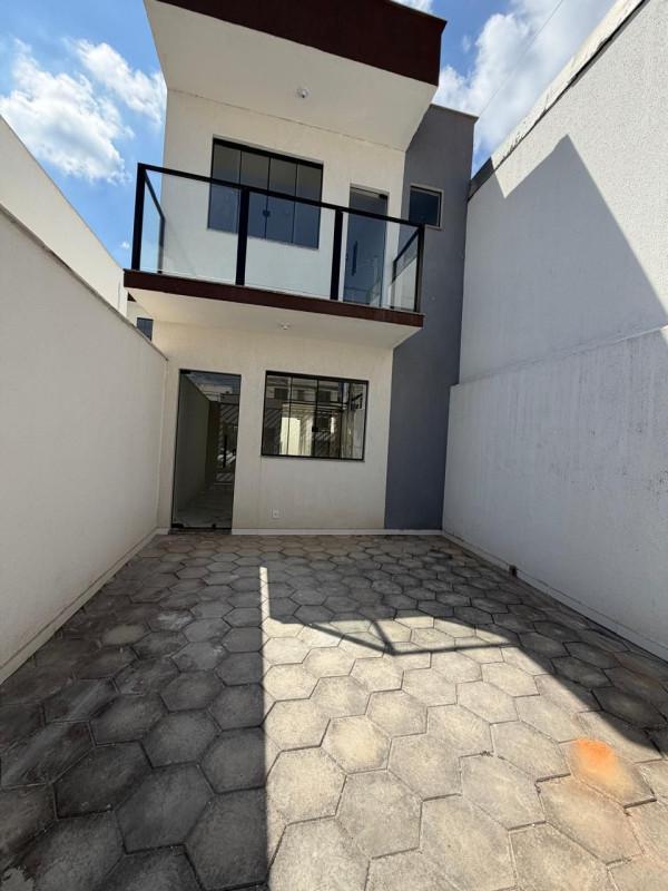 Casa, Masterville, 2 Quartos, 1 Vaga