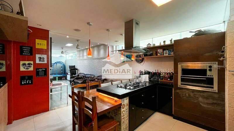 Apartamento, Castelo, 3 Quartos, 2 Vagas, 1 Suíte
