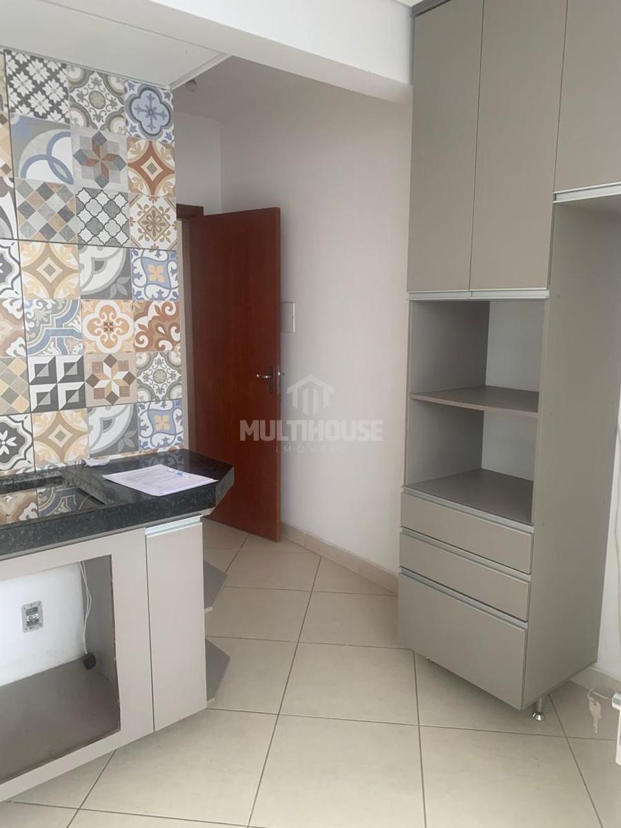 Casa, Xangri-lá, 3 Quartos, 4 Vagas, 1 Suíte