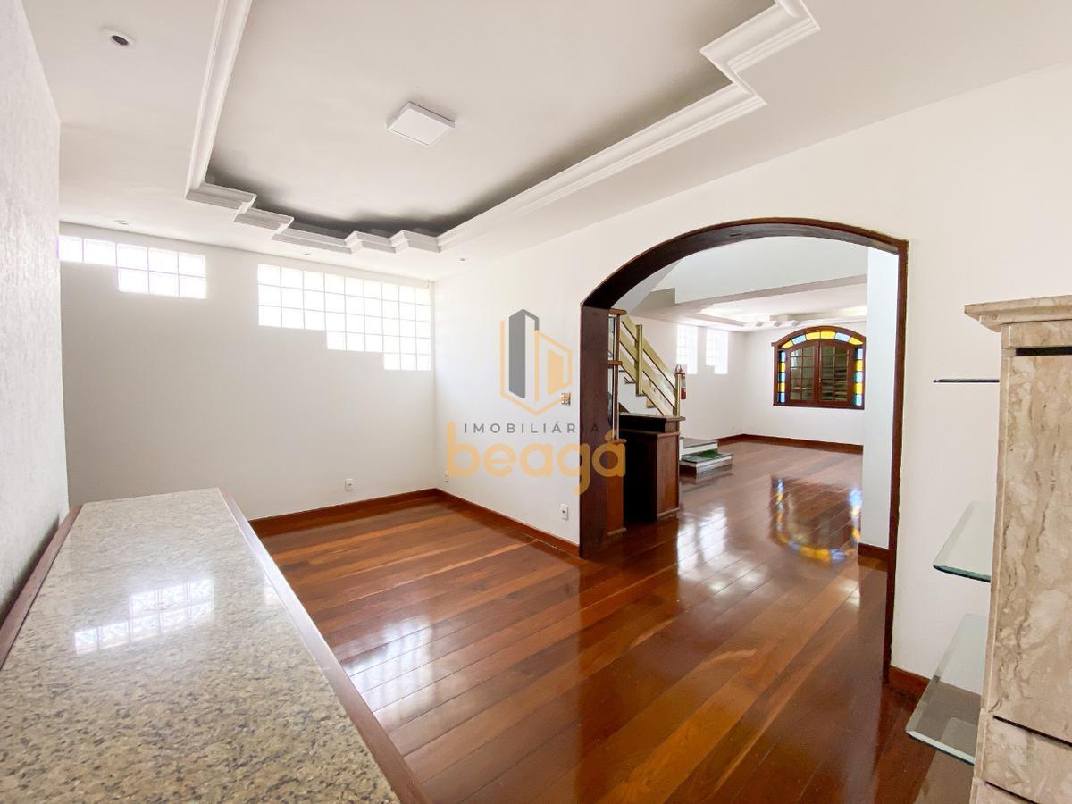 Casa, Dona Clara, 9 Quartos, 10 Vagas, 7 Suítes