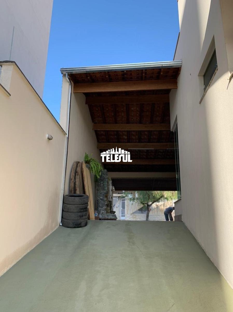 Casa, Santa Luiza, 1 Quarto, 3 Vagas