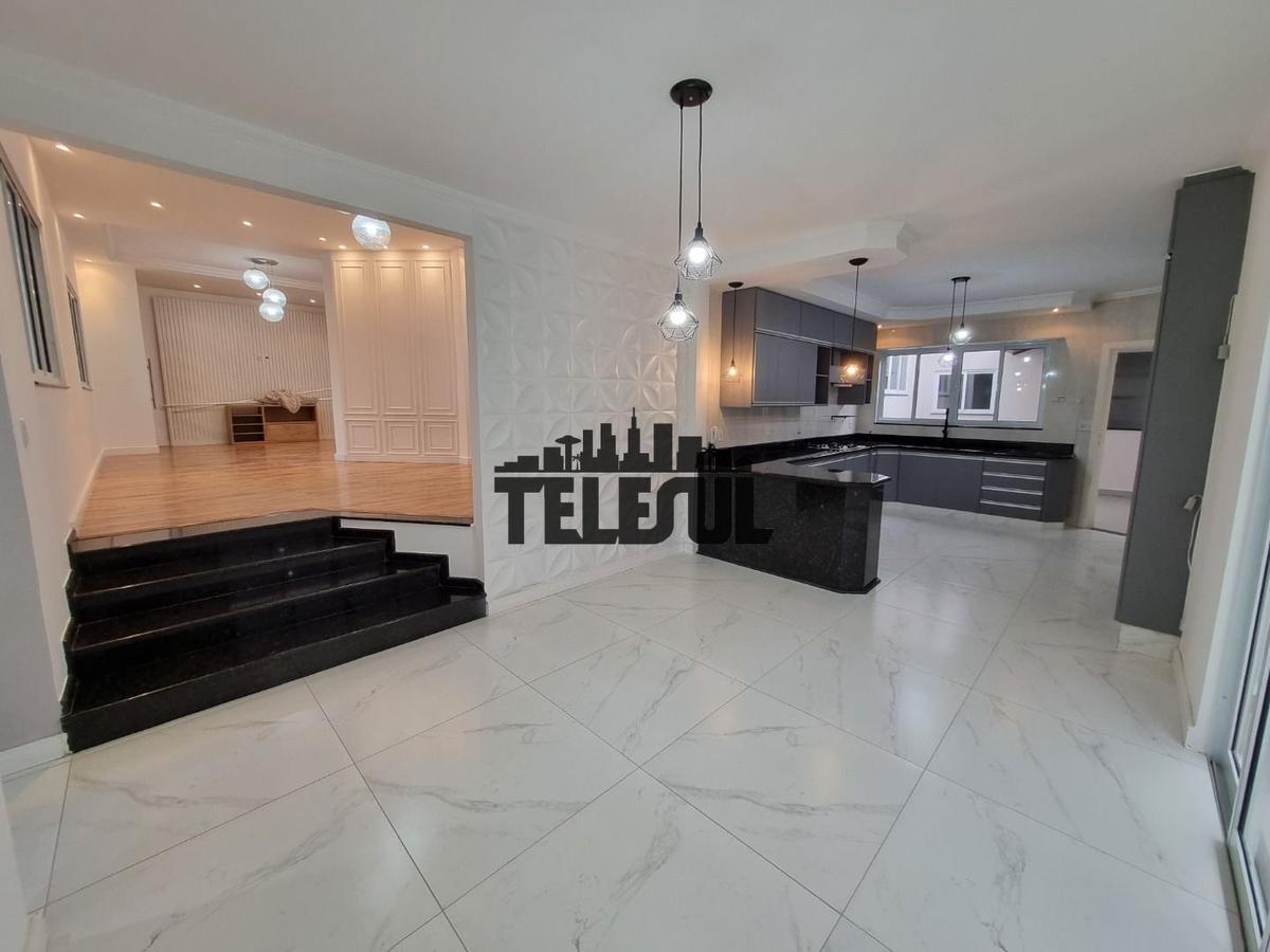 Casa, Jardim Ribeiro, 3 Quartos, 2 Vagas, 2 Suítes