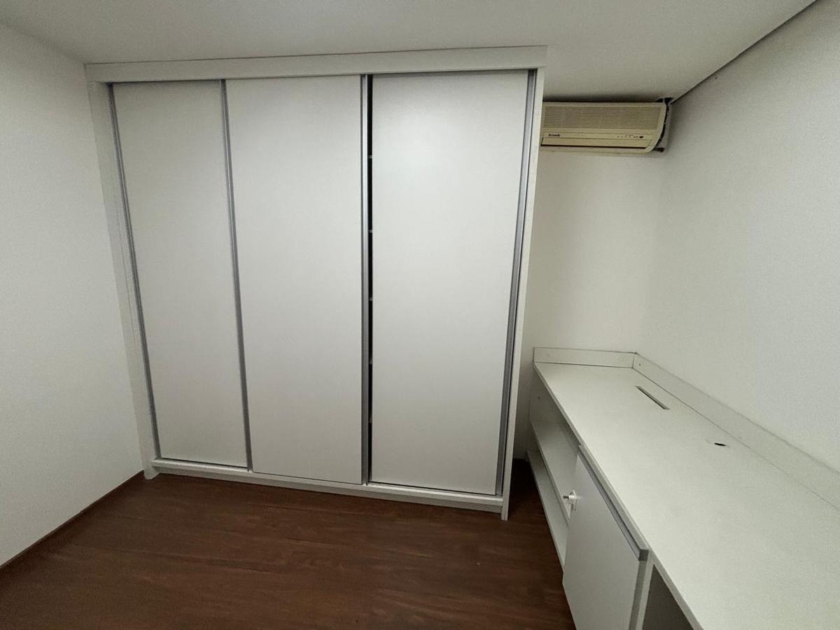 Sala, Santa Efigênia, 0 Quarto, 0 Vaga