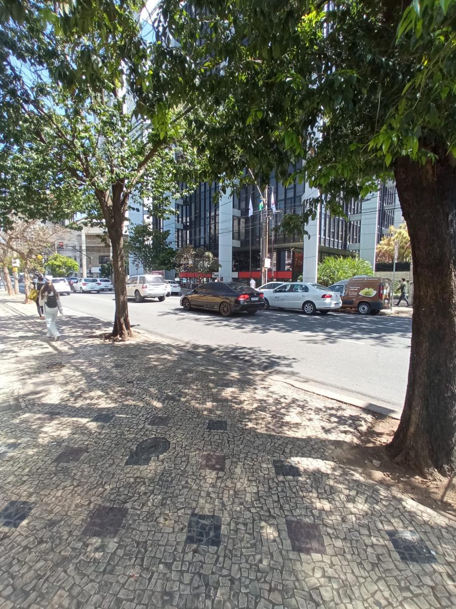Andar, Lourdes, 0 Quarto, 0 Vaga