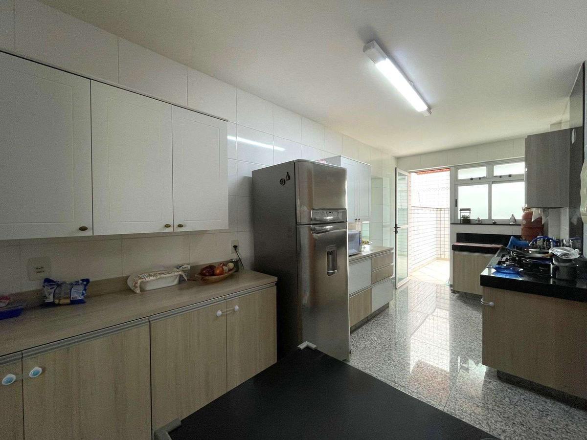 Apartamento, União, 4 Quartos, 3 Vagas, 1 Suíte