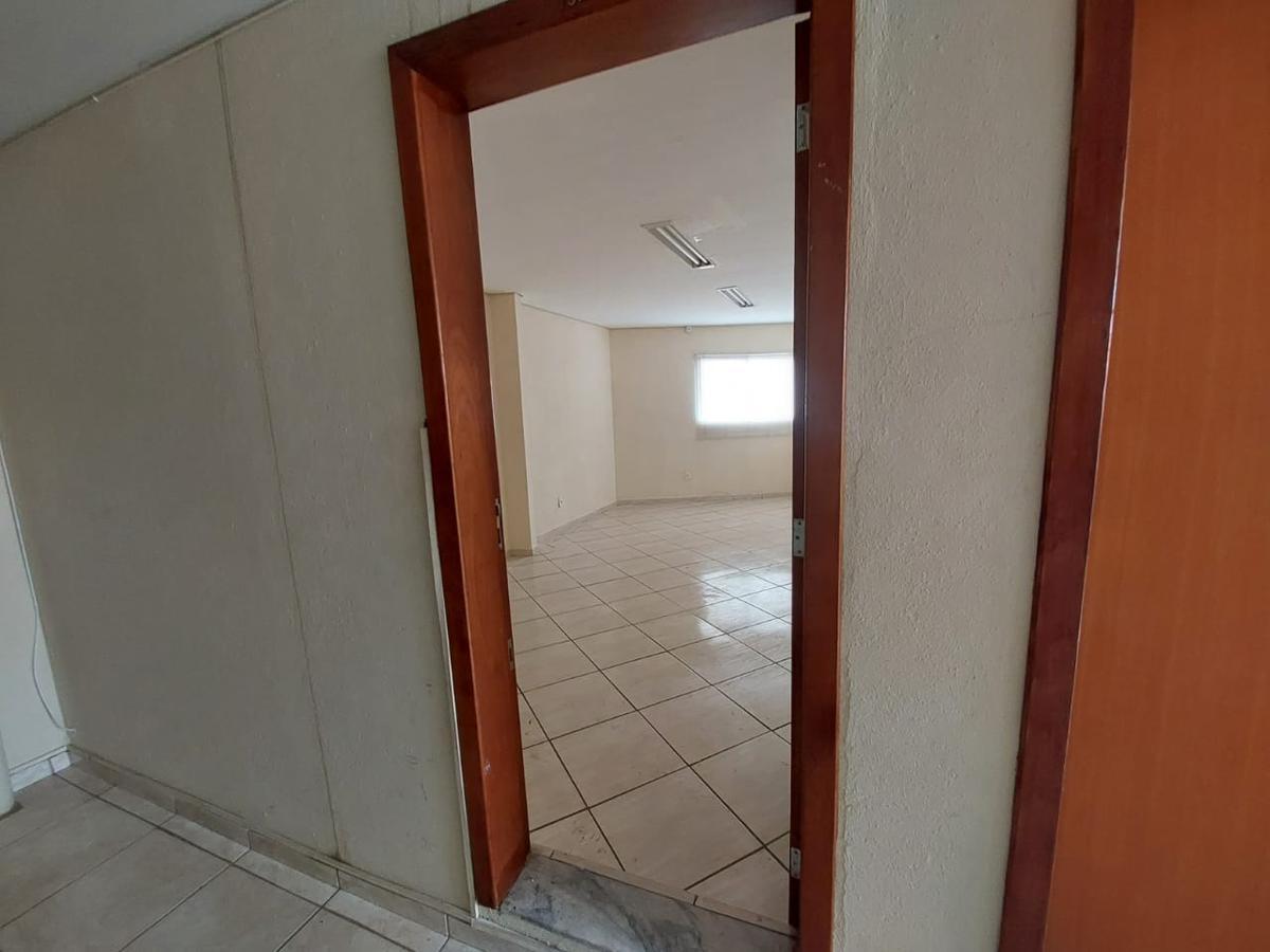 Sala, Padre Eustáquio, 0 Quarto, 0 Vaga