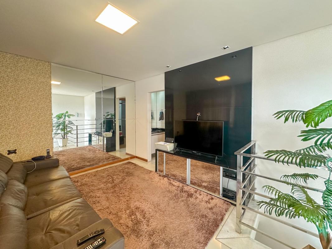 Cobertura, Sagrada Família, 4 Quartos, 4 Vagas, 1 Suíte