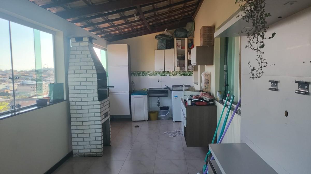 Casa, Lindéia, 5 Quartos, 6 Vagas, 1 Suíte