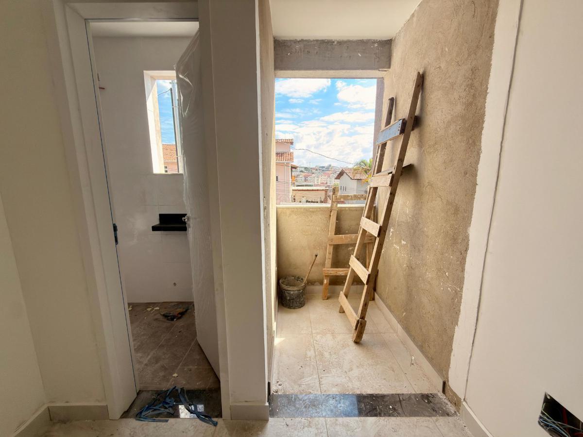 Casa, Santa Amélia, 2 Quartos, 1 Vaga, 2 Suítes