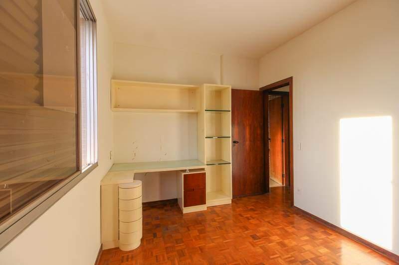 Apartamento, Funcionários, 4 Quartos, 2 Vagas, 1 Suíte