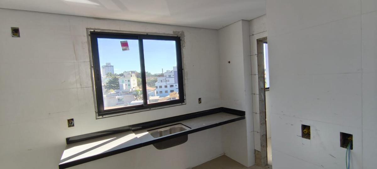 Cobertura, Cabral, 3 Quartos, 3 Vagas, 1 Suíte