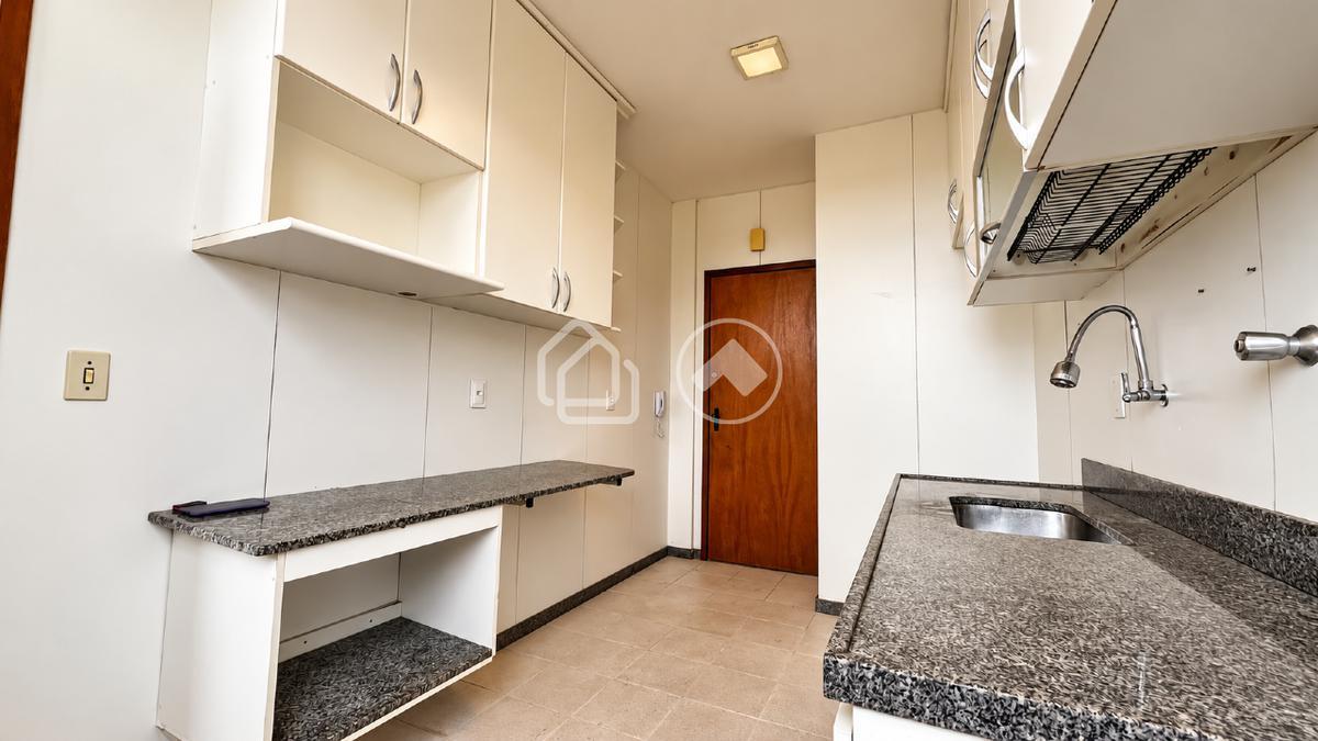 Cobertura, Estoril, 5 Quartos, 3 Vagas, 2 Suítes