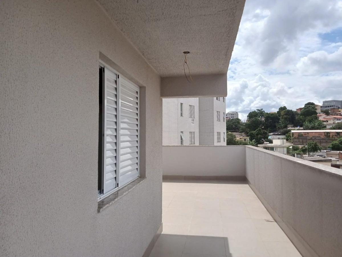 Cobertura, União, 4 Quartos, 2 Vagas, 2 Suítes