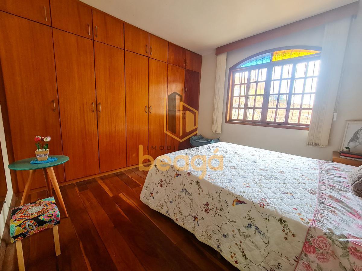 Casa, Santa Mônica, 3 Quartos, 2 Vagas, 2 Suítes