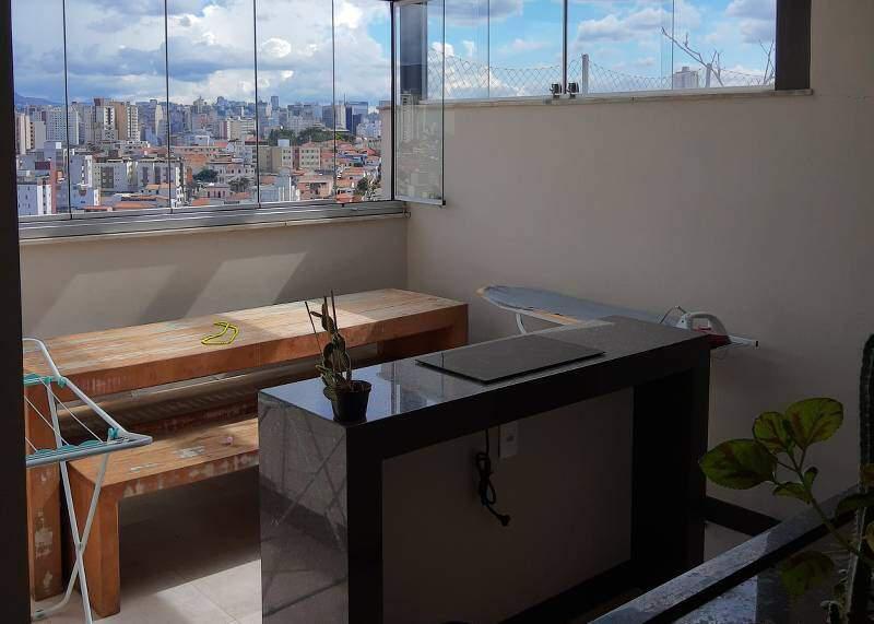 Cobertura, Sagrada Família, 2 Quartos, 2 Vagas, 2 Suítes