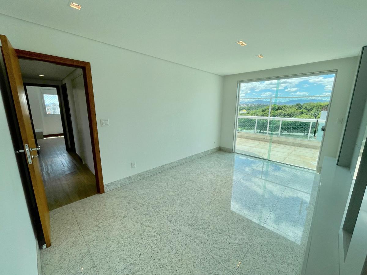 Apartamento, São José, 4 Quartos, 4 Vagas, 4 Suítes