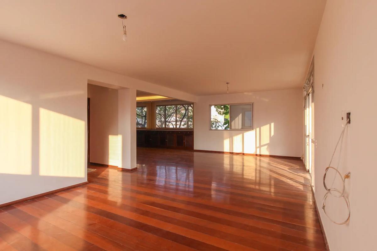 Cobertura, Anchieta, 5 Quartos, 2 Vagas, 3 Suítes