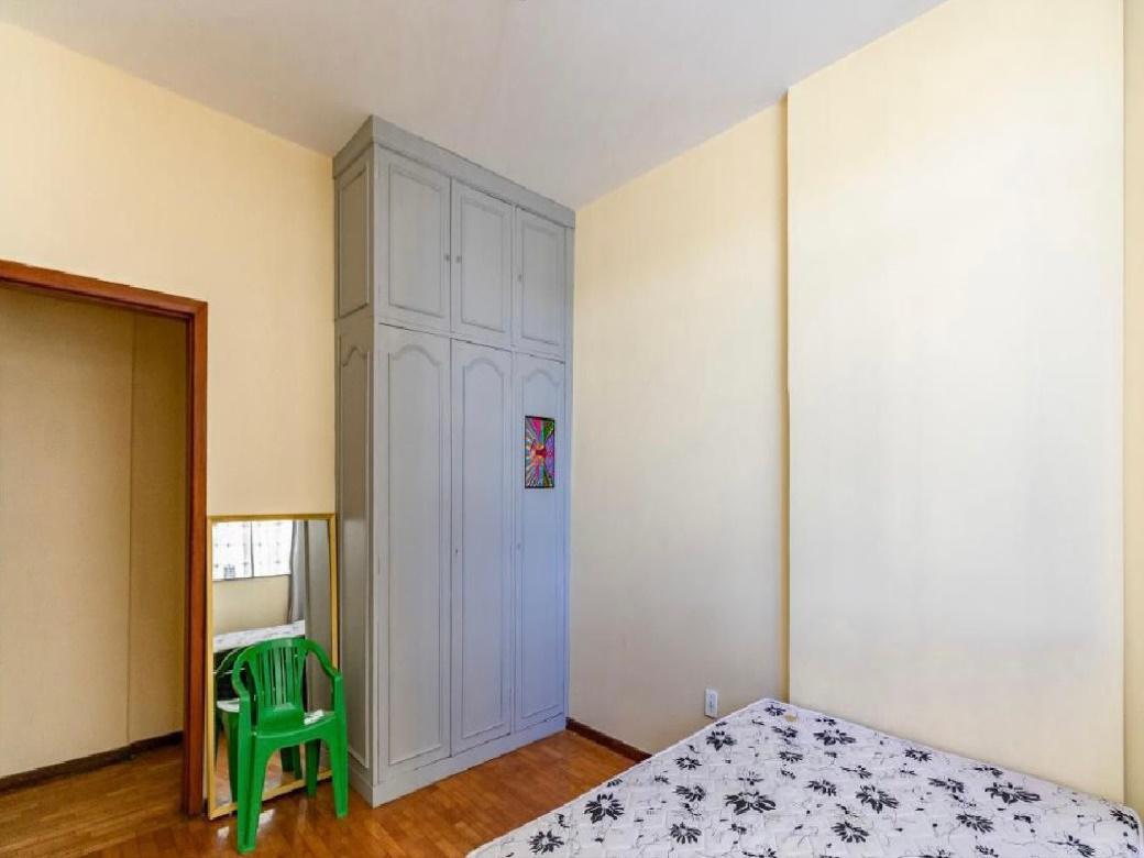 Apartamento, Funcionários, 2 Quartos, 1 Vaga, 1 Suíte