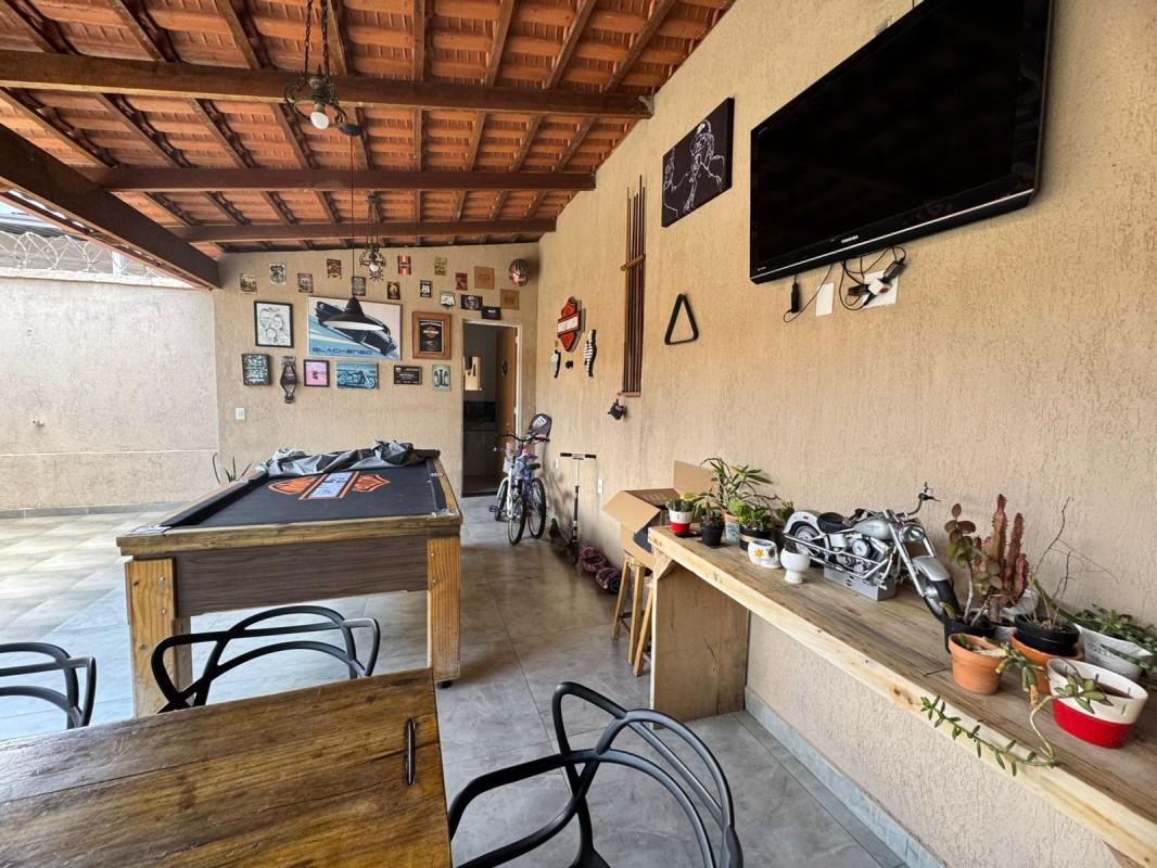 Casa, Urca, 3 Quartos, 7 Vagas, 1 Suíte