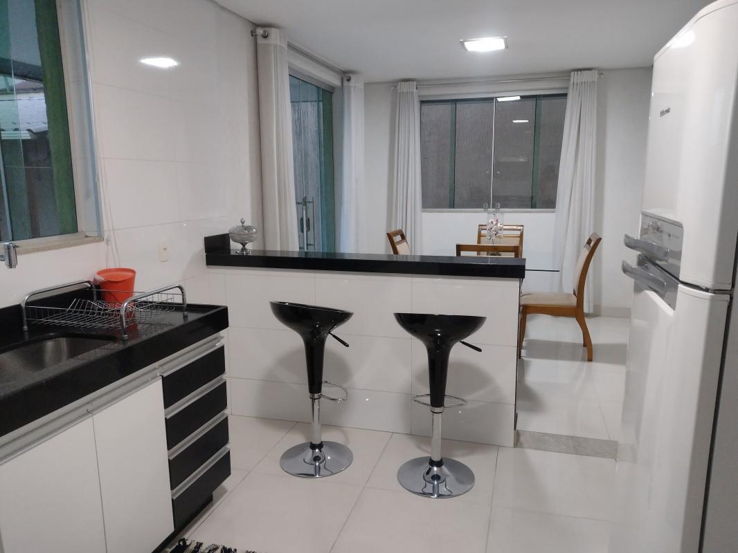 Casa, Alvorada, 4 Quartos, 2 Vagas, 2 Suítes