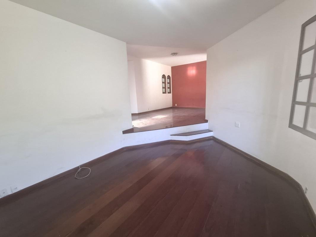 Casa, Vale das Orquídeas, 3 Quartos, 3 Vagas, 2 Suítes