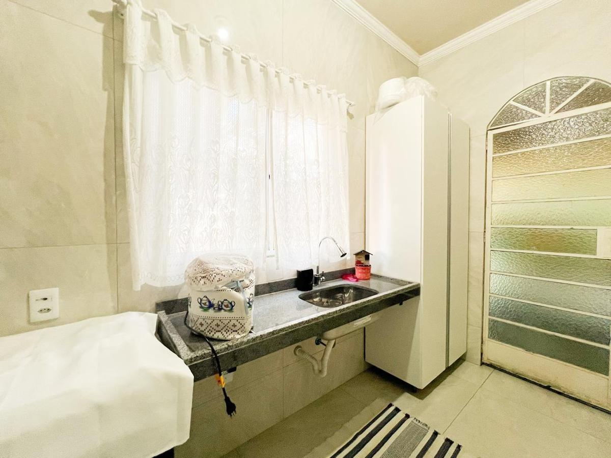 Casa, São Gotardo, 3 Quartos, 6 Vagas, 1 Suíte