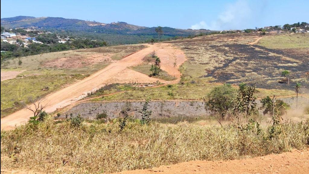 Lote, Centro, 0 Quarto, 0 Vaga
