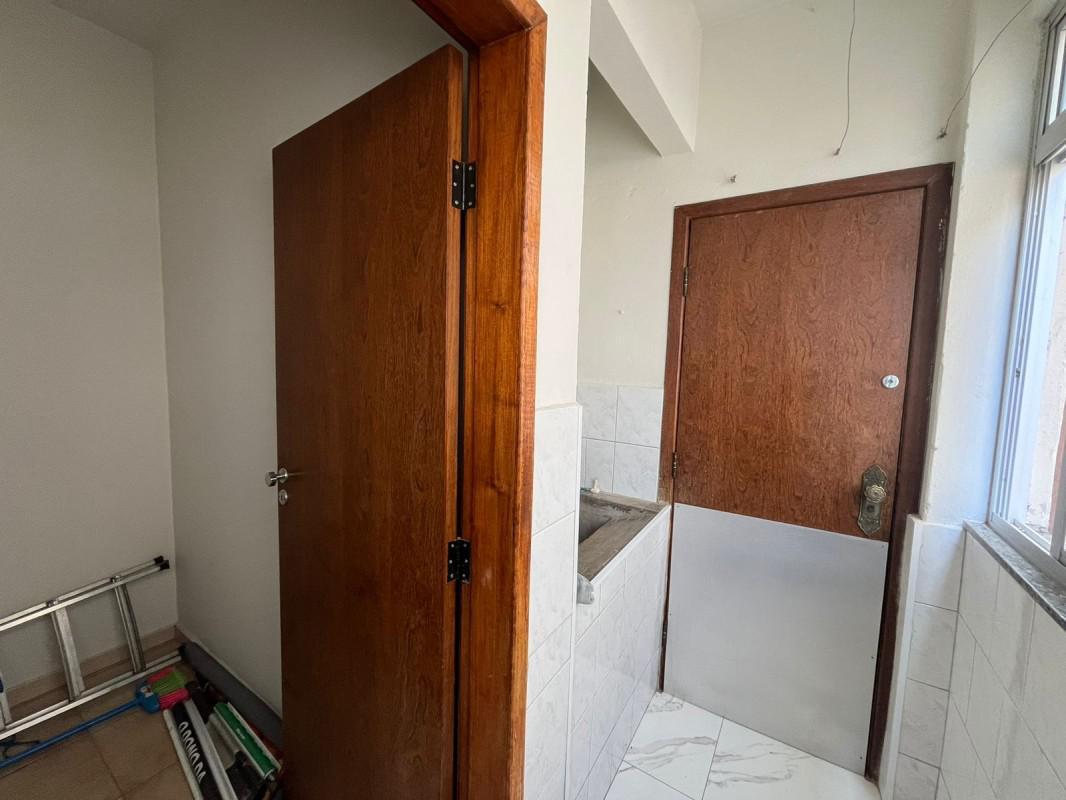 Apartamento, Carlos Prates, 3 Quartos, 0 Vaga