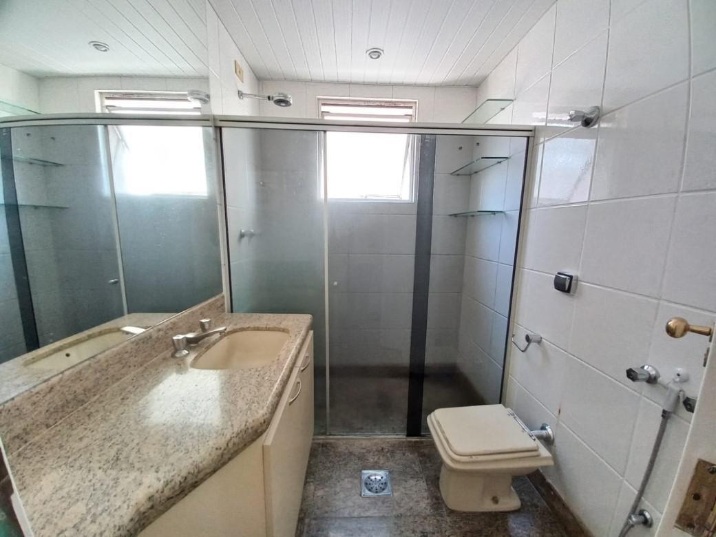 Apartamento, Funcionários, 4 Quartos, 3 Vagas, 2 Suítes