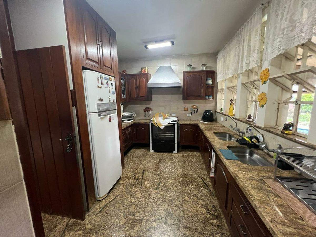 Casa, Jardim Cambuí, 6 Quartos, 8 Vagas, 4 Suítes