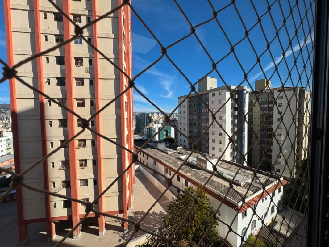 Apartamento, Colégio Batista, 2 Quartos, 2 Vagas, 1 Suíte