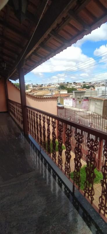 Casa, Tirol, 3 Quartos, 4 Vagas, 1 Suíte