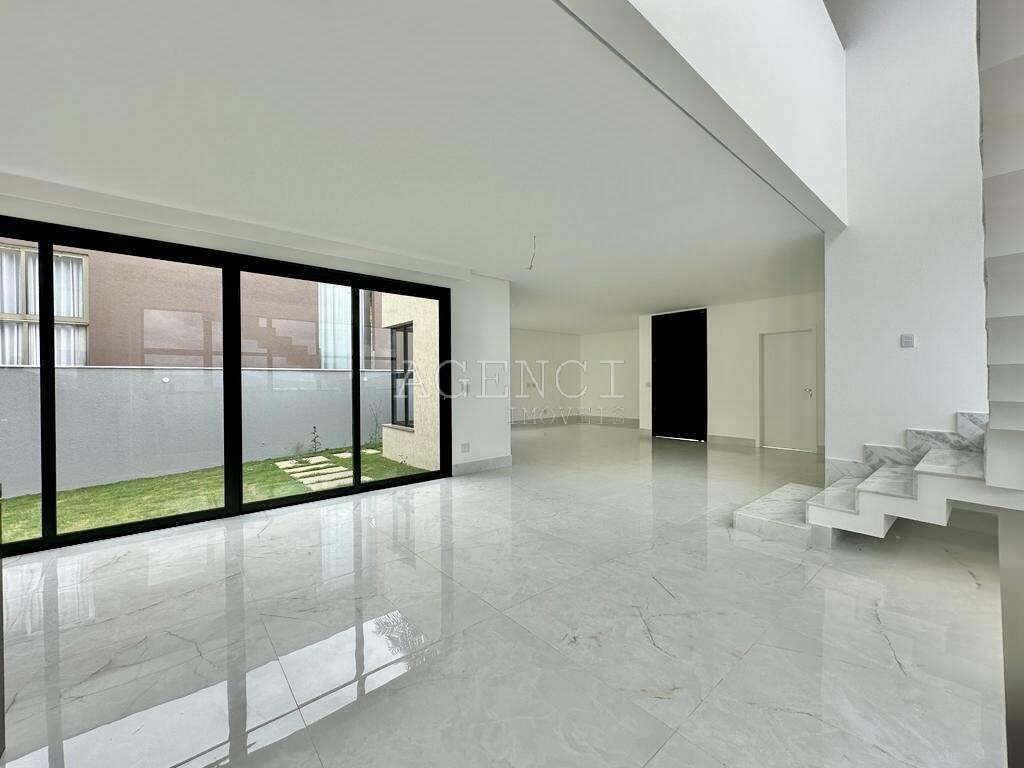 Casa, Alphaville - Lagoa dos Ingleses, 4 Quartos, 0 Vaga, 4 Suítes