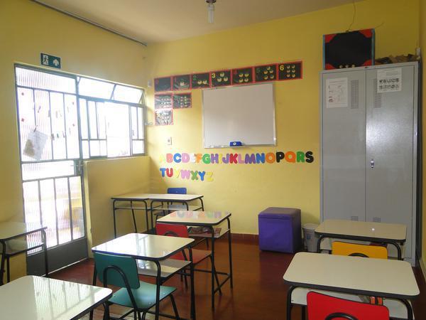 Vendo Escola de Educação Infantil