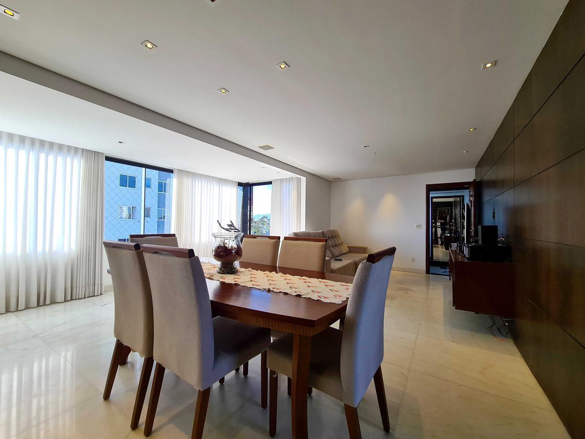 Apartamento, Ouro Preto, 4 Quartos, 4 Vagas, 2 Suítes