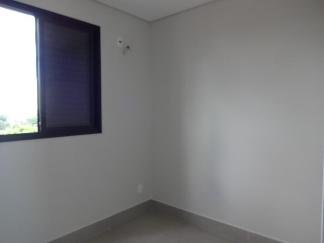 Cobertura, Planalto, 4 Quartos, 2 Vagas, 2 Suítes