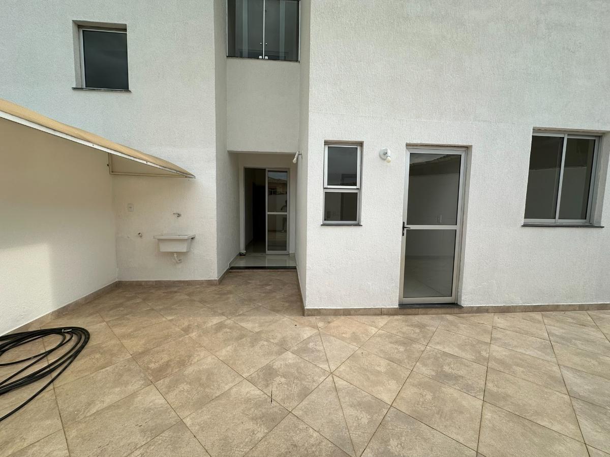 Apartamento, Santa Cruz, 3 Quartos, 2 Vagas, 1 Suíte