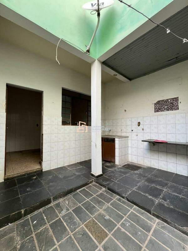 Casa, Parque Turistas, 2 Quartos, 1 Vaga