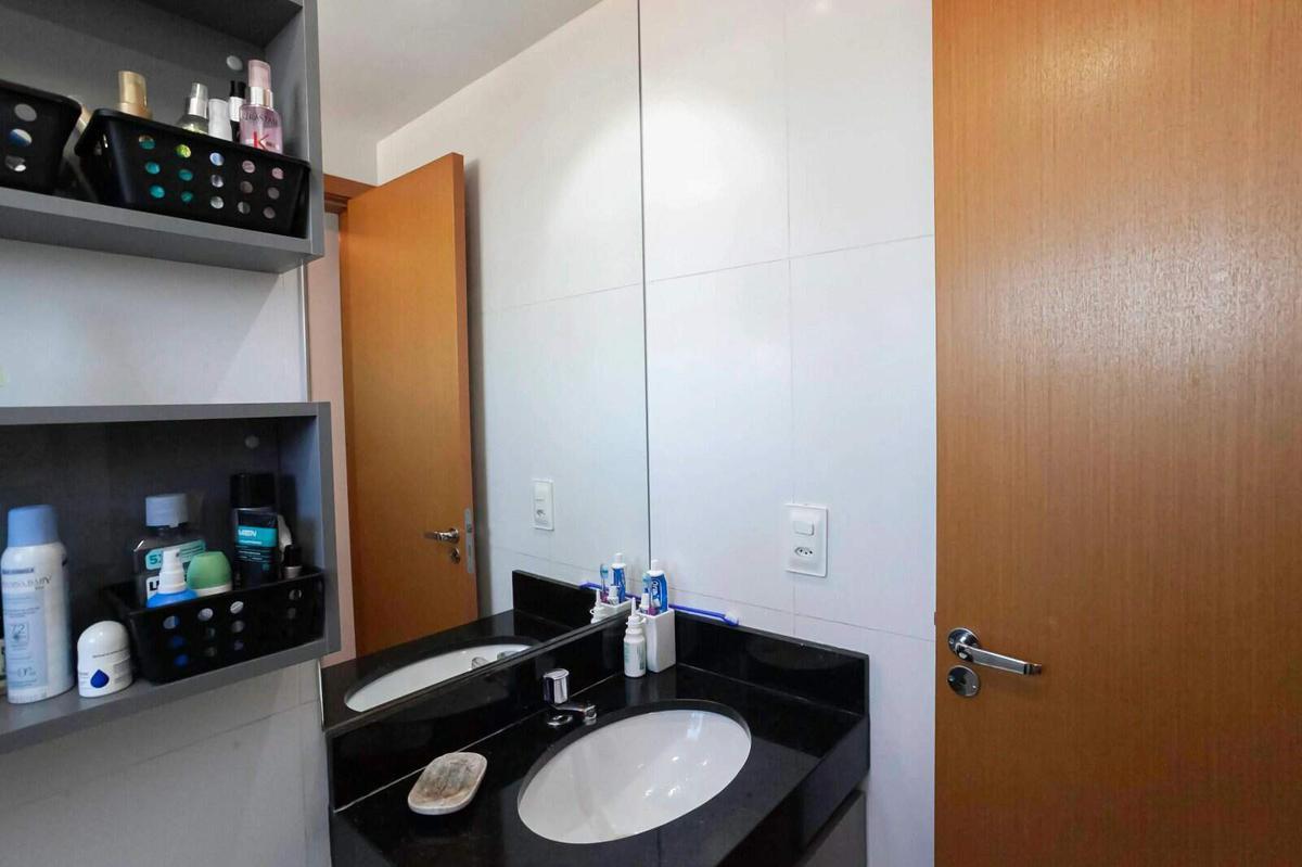 Apartamento, Serrano, 2 Quartos, 1 Vaga, 1 Suíte