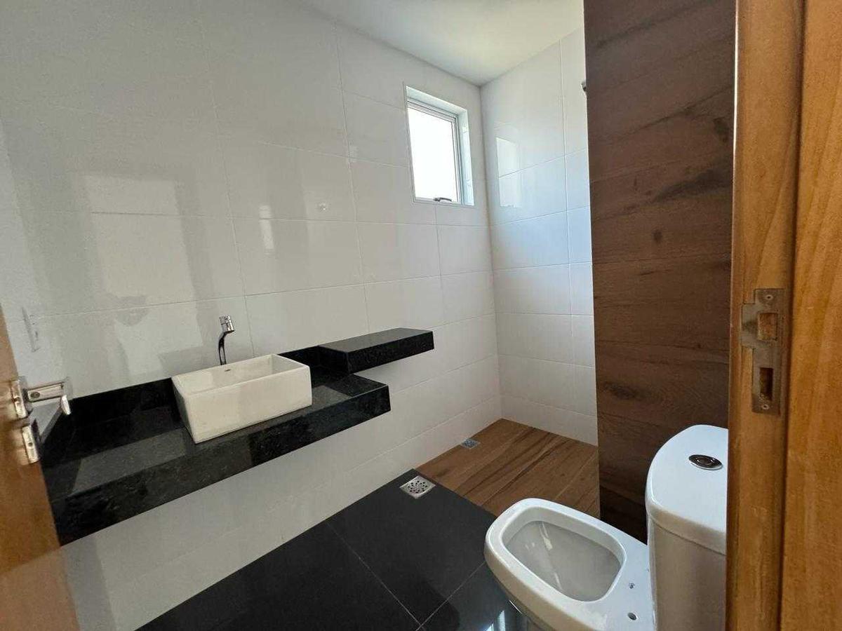 Apartamento, Vila Paris, 2 Quartos, 3 Vagas, 2 Suítes