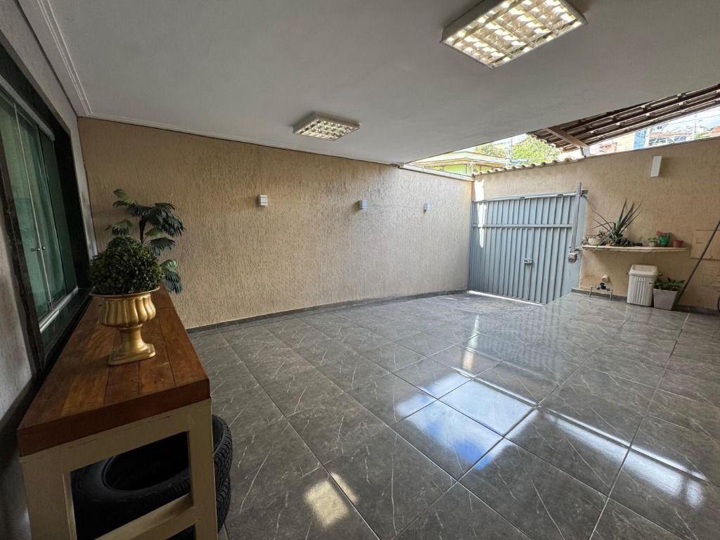 Casa, Vila Nova Vista, 4 Quartos, 4 Vagas, 1 Suíte