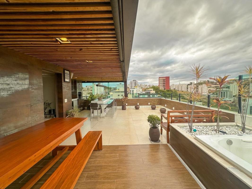 Cobertura, Cabral, 4 Quartos, 6 Vagas, 3 Suítes