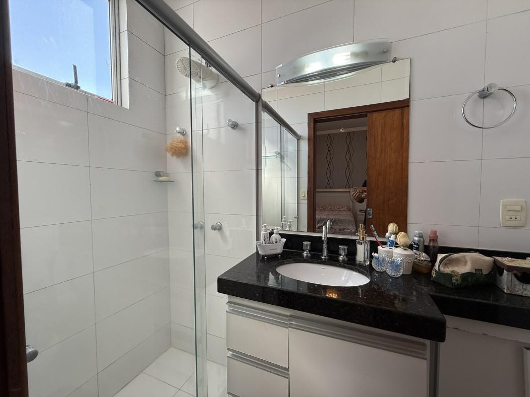 Apartamento, Filadélfia, 3 Quartos, 2 Vagas, 1 Suíte