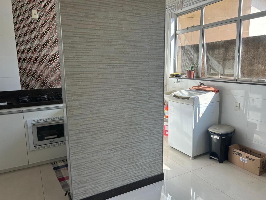 Apartamento, Barreiro, 3 Quartos, 2 Vagas, 1 Suíte