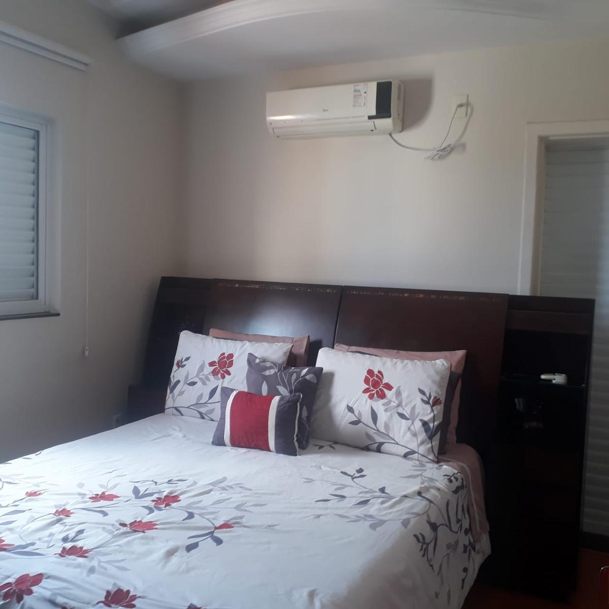 Casa, Heliópolis, 4 Quartos, 4 Vagas, 1 Suíte