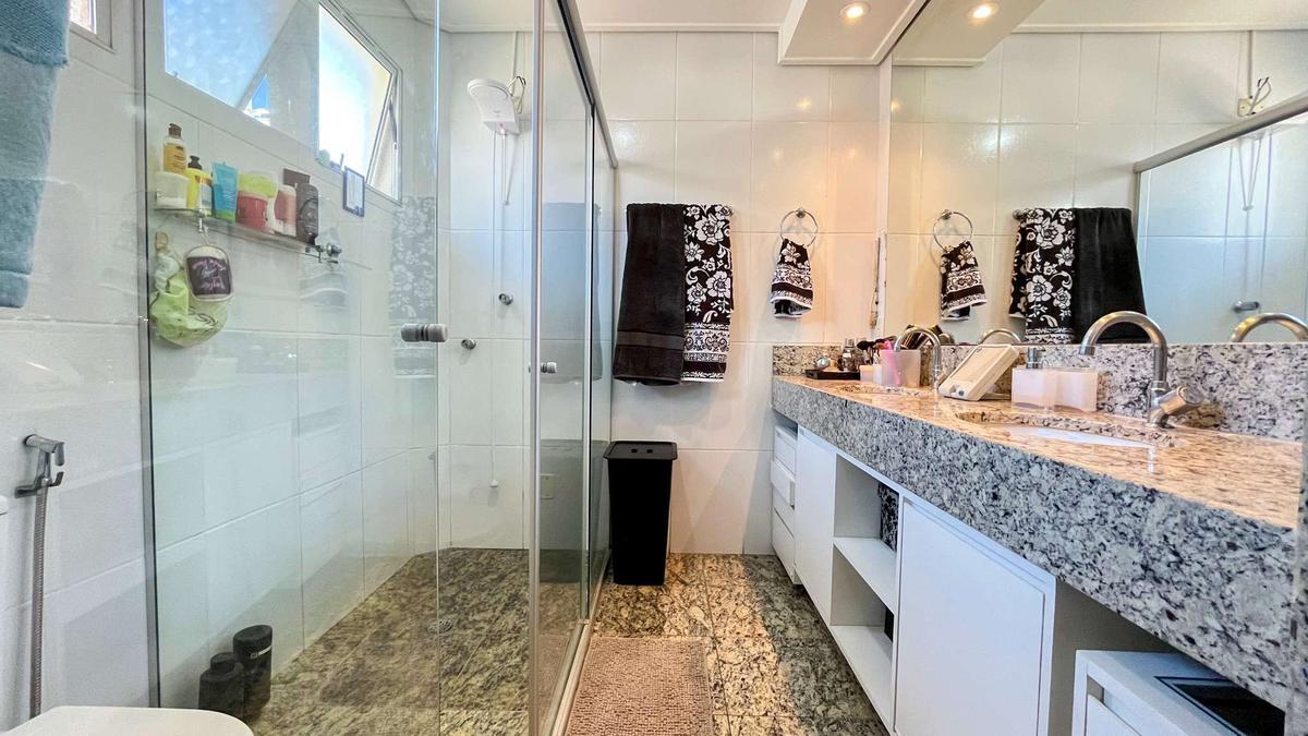 Casa, Buritis, 3 Quartos, 2 Vagas, 1 Suíte