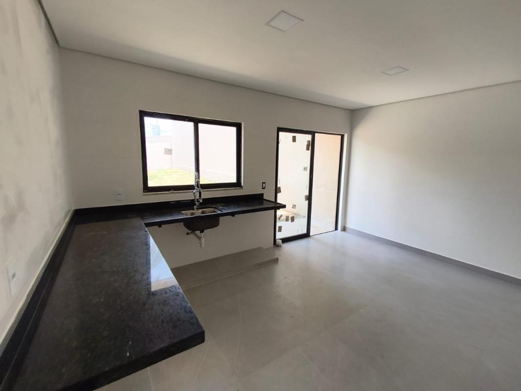 Casa, Jardim Imperial, 3 Quartos, 3 Vagas, 2 Suítes